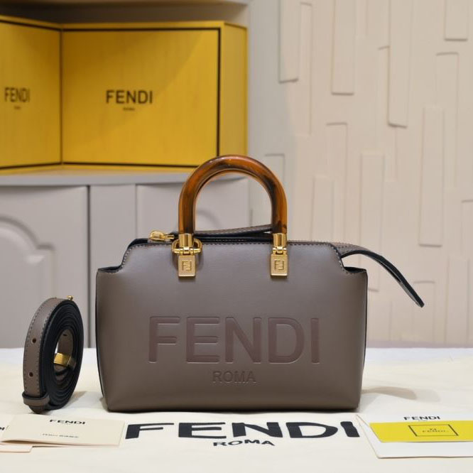 Fendi Pillow Bags - Click Image to Close